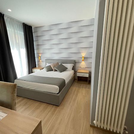 Martini Suite 2 Bari Exterior photo